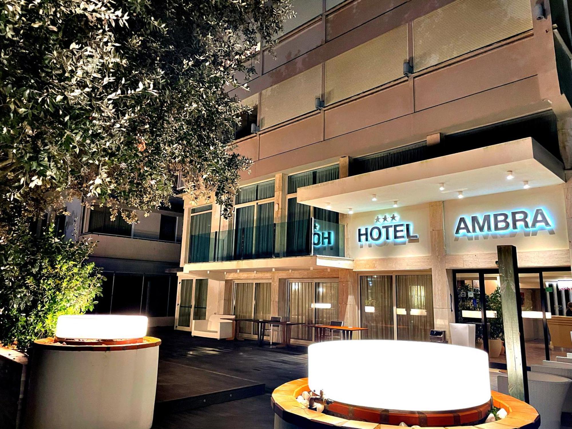 Hotel Ambra Морской Милан Экстерьер фото